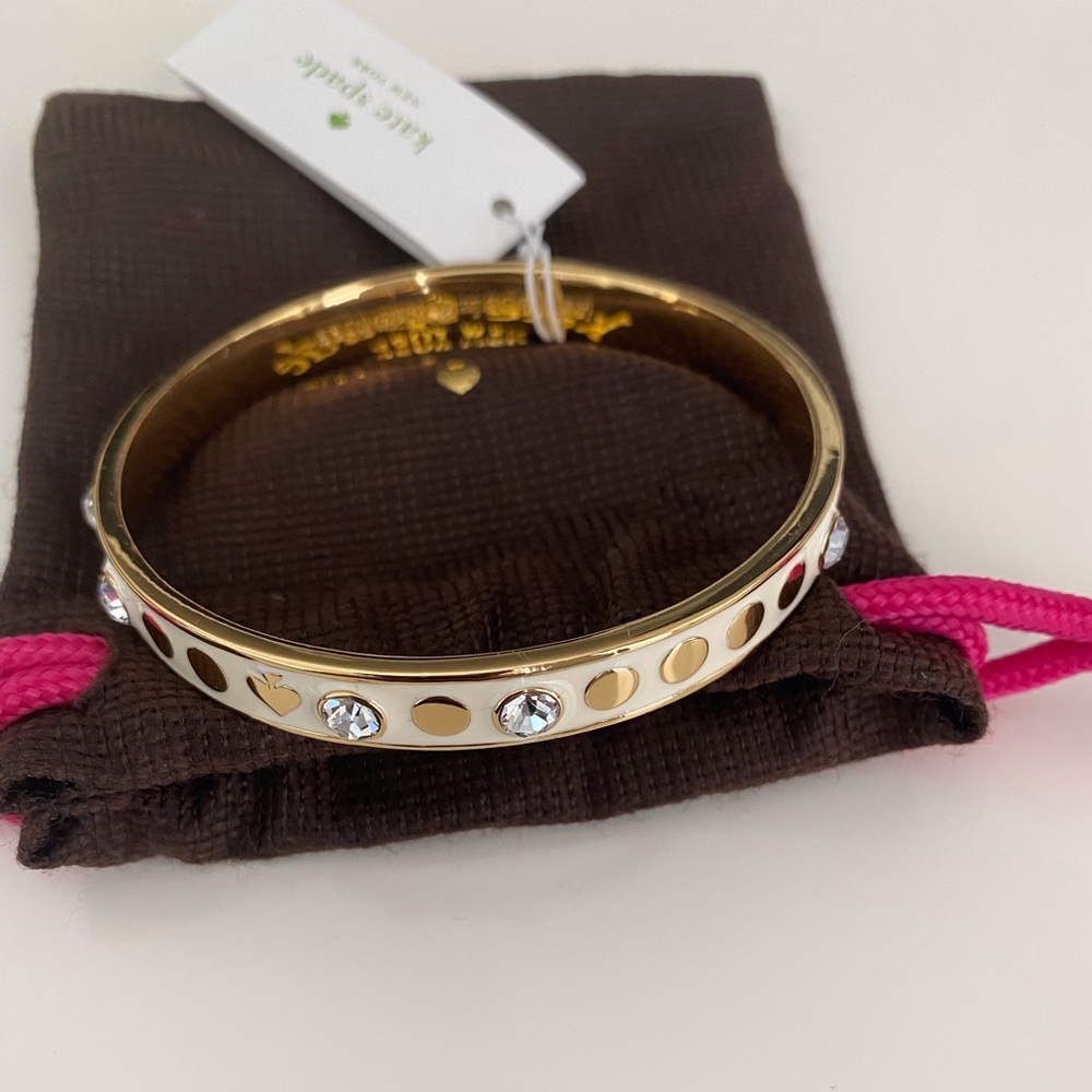 *NEW* Kate Spade Spot the Spade bangle